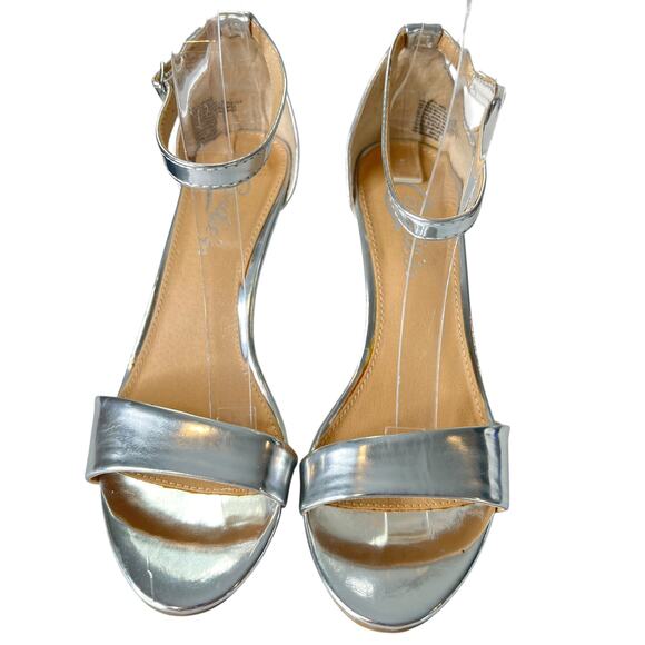 Candie's Open Toe Metallic Pumps Ankle Strap  Evening Formal Party Shoe 6.5 - Picture 4 of 11